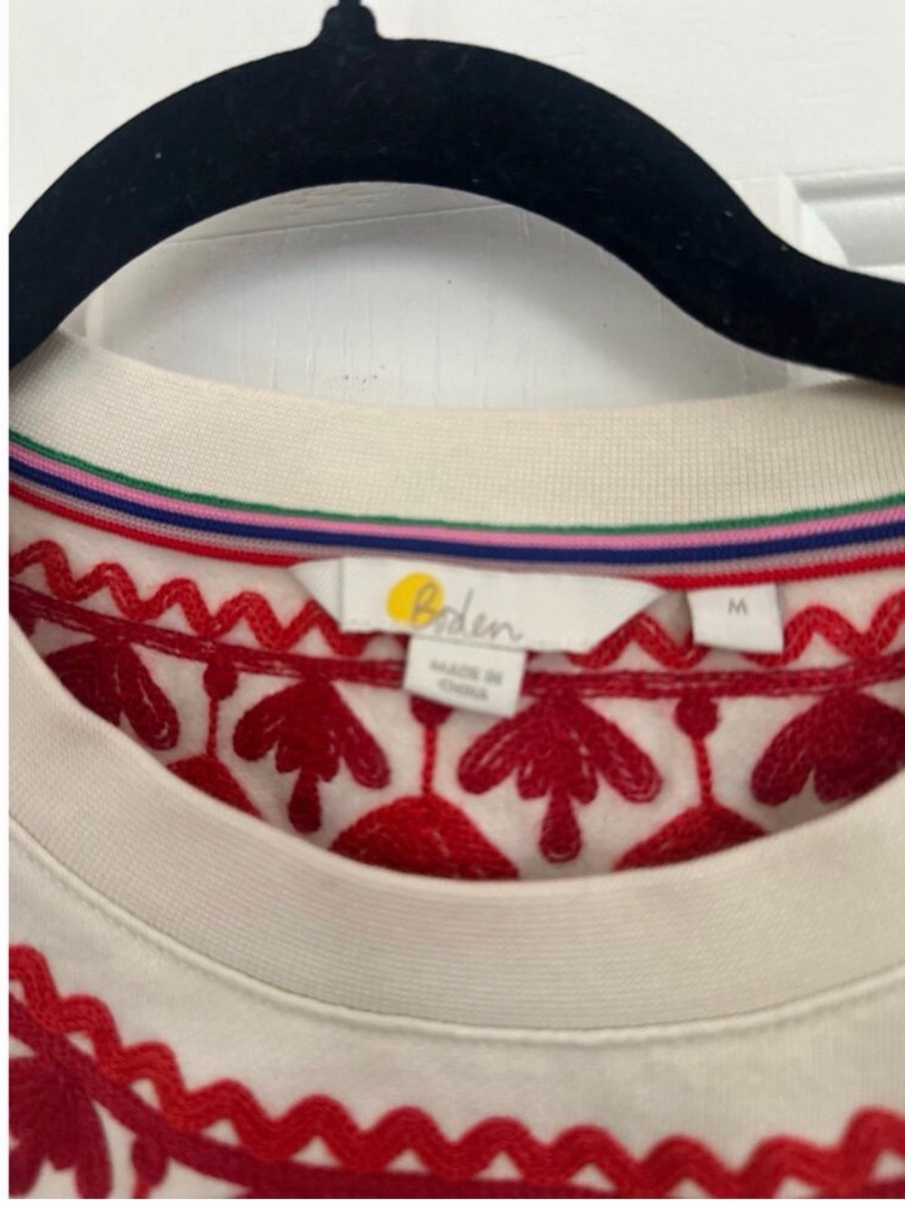 Boden Jasmine Embroidered Sweatshirt - Picture 7 of 9